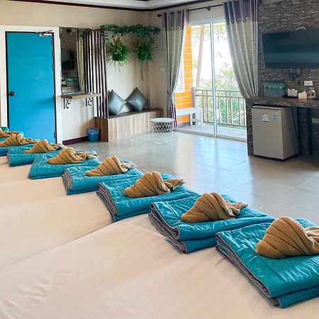The Harbor Front เกาะล้าน Hotell Eksteriør bilde