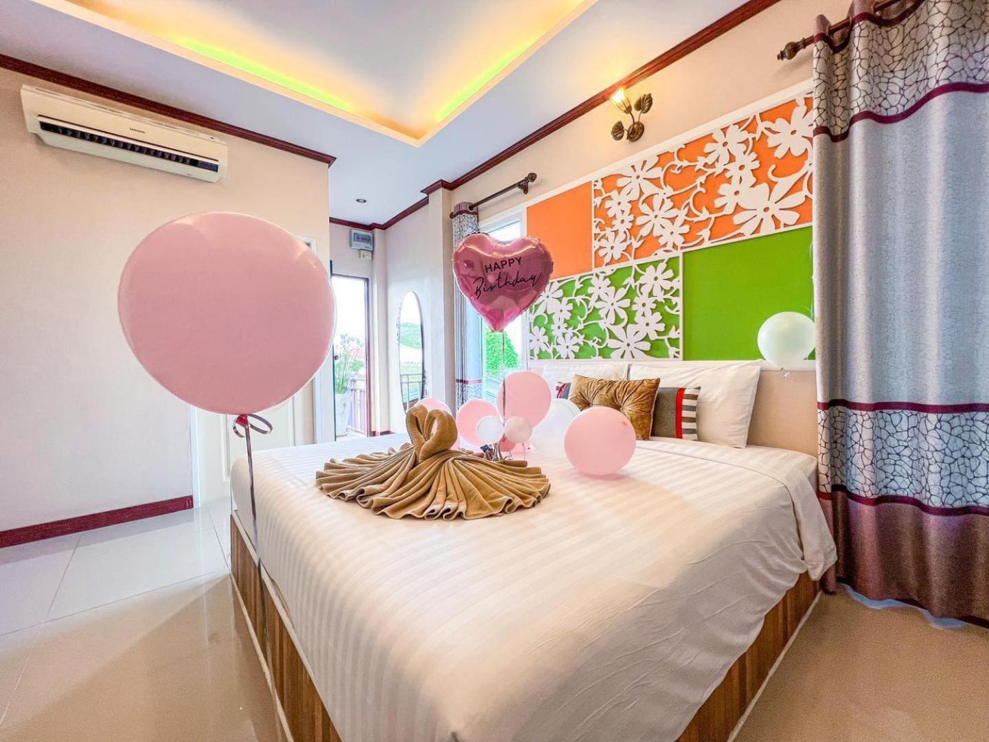 The Harbor Front เกาะล้าน Hotell Eksteriør bilde